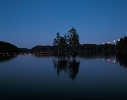Moon rise rowing
